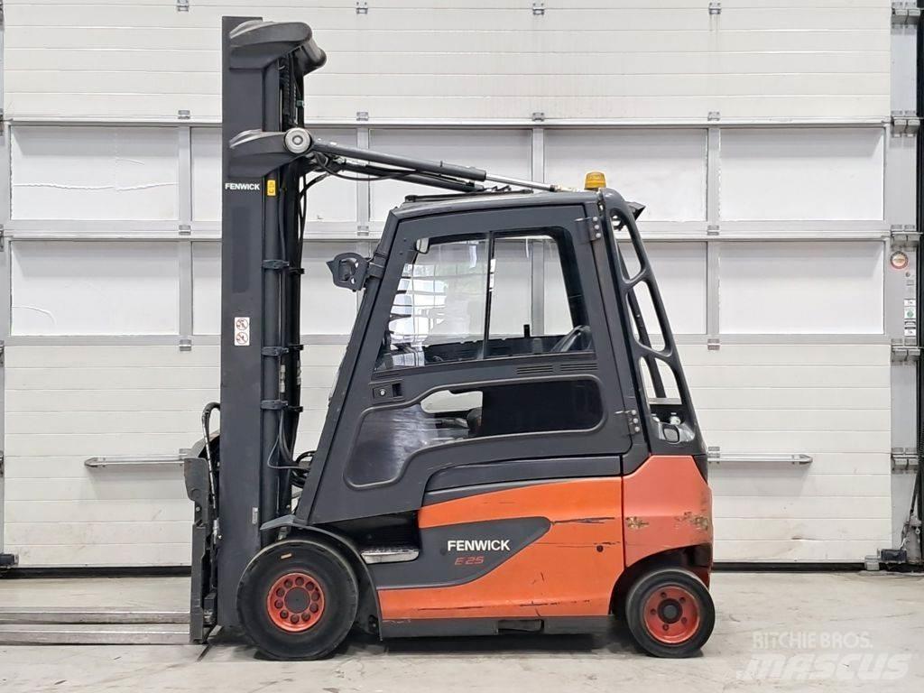 Linde E25-01 Elektro Stapler