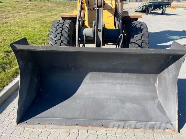 Volvo L 30 B Radlader