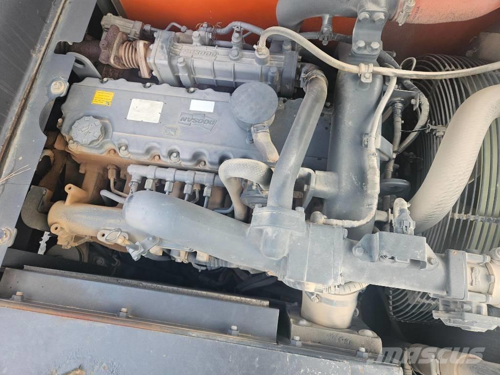 Doosan DX210WA Mobilbagger