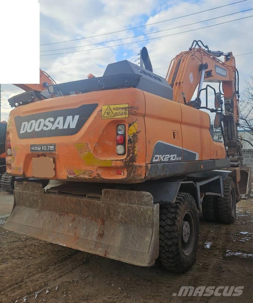 Doosan DX210WA Mobilbagger