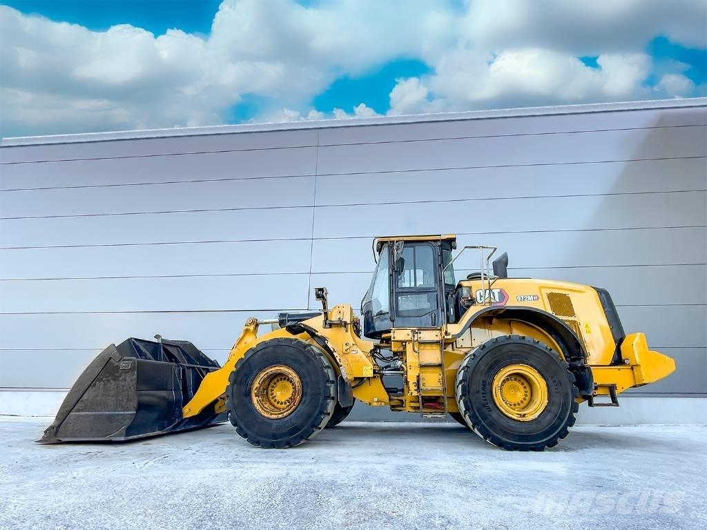 CAT 972M Radlader