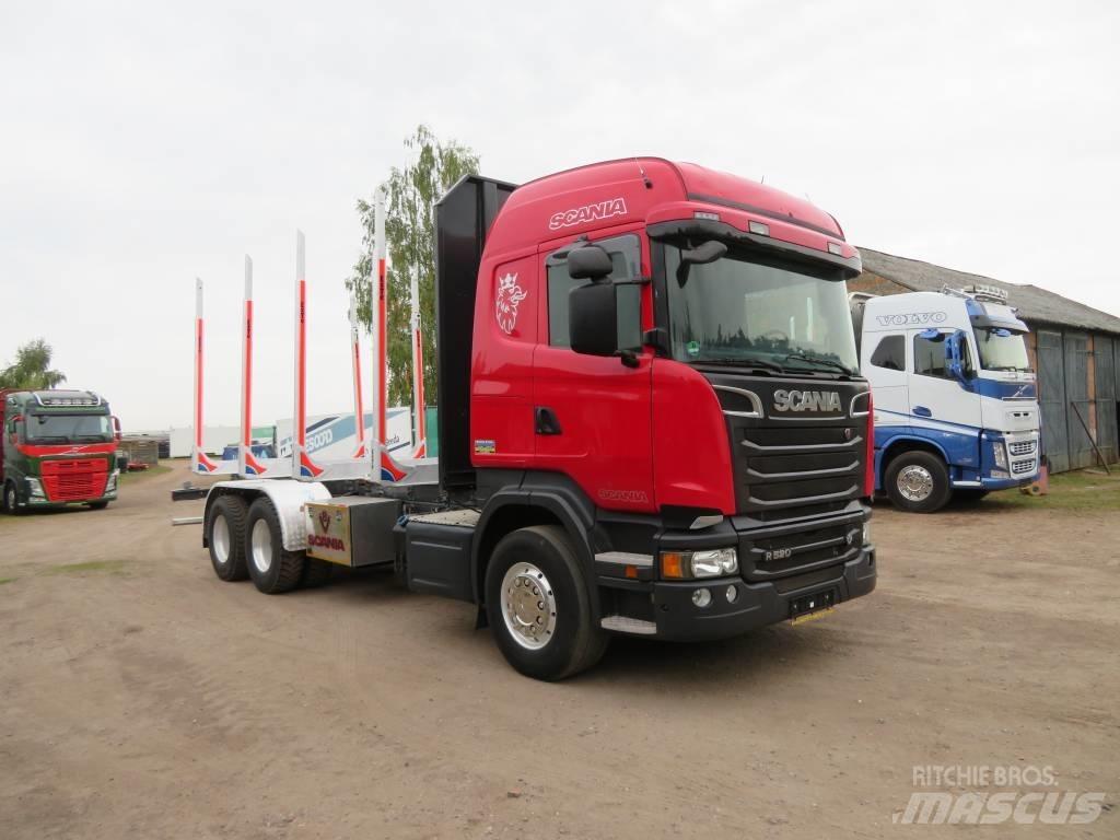 Scania R 520 Holzfahrzeuge