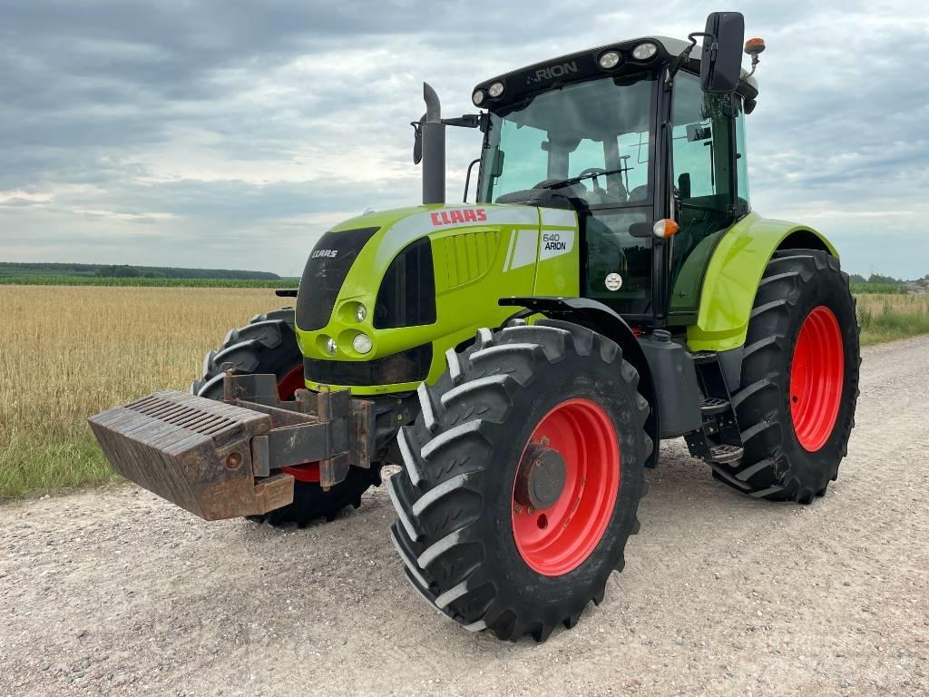 CLAAS Arion 640 Traktoren