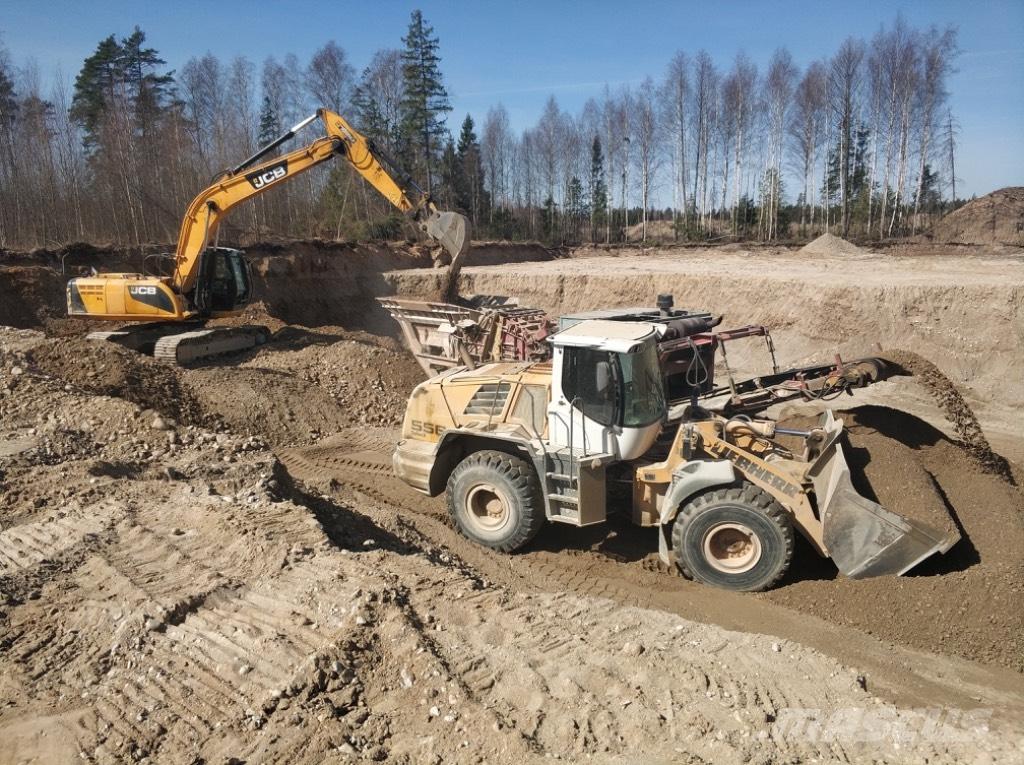 Liebherr 556 2plus2 Geräteträger