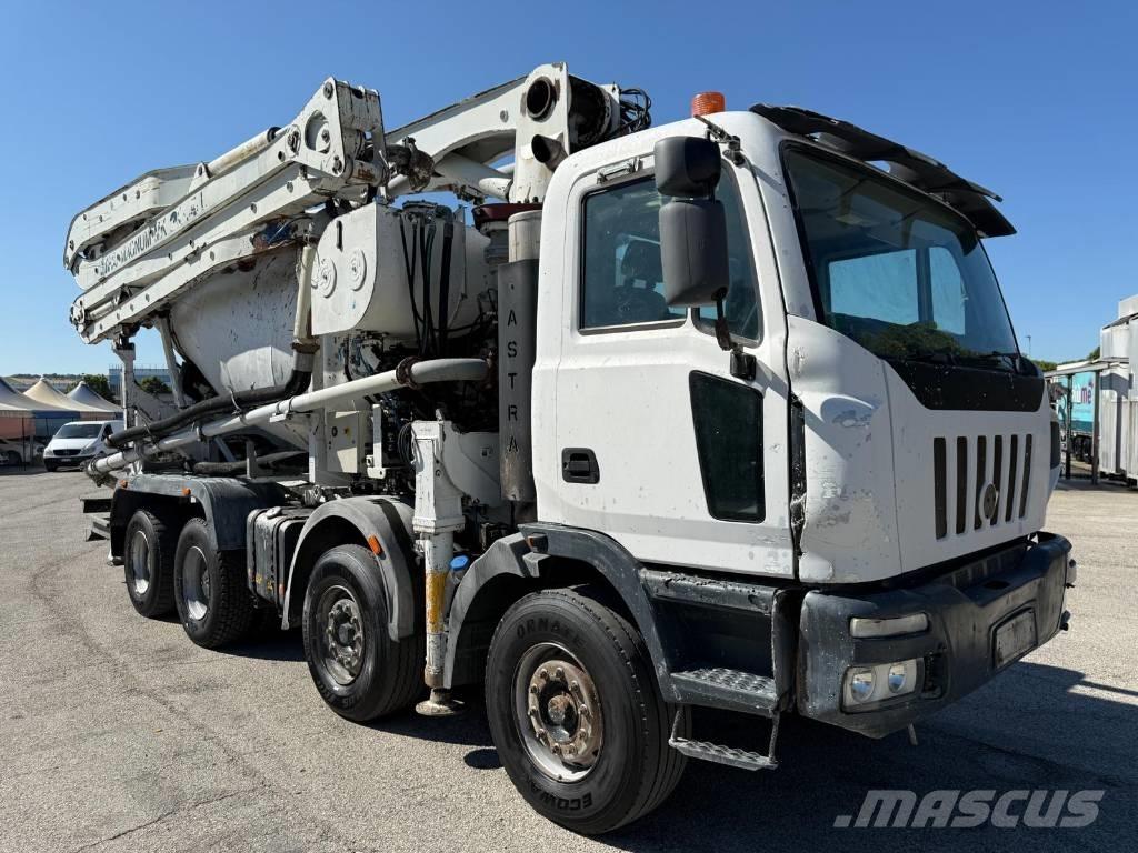 Astra Betonpompa Beton-Mischfahrzeuge
