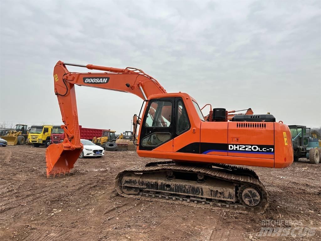 Doosan DH 220 LC-7 Raupenbagger