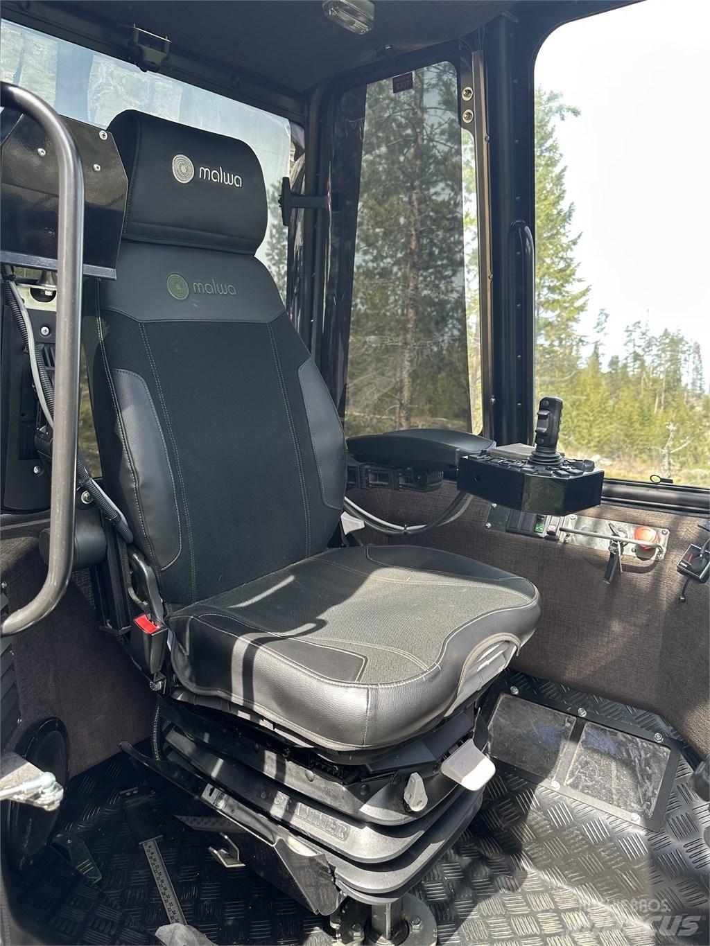 Malwa 560.4 H Harvester