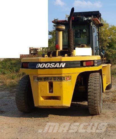 Doosan D 150 S Diesel Stapler