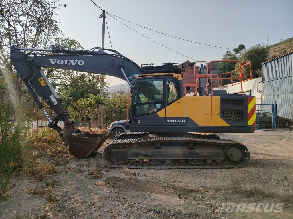 Volvo EC 220 E Raupenbagger