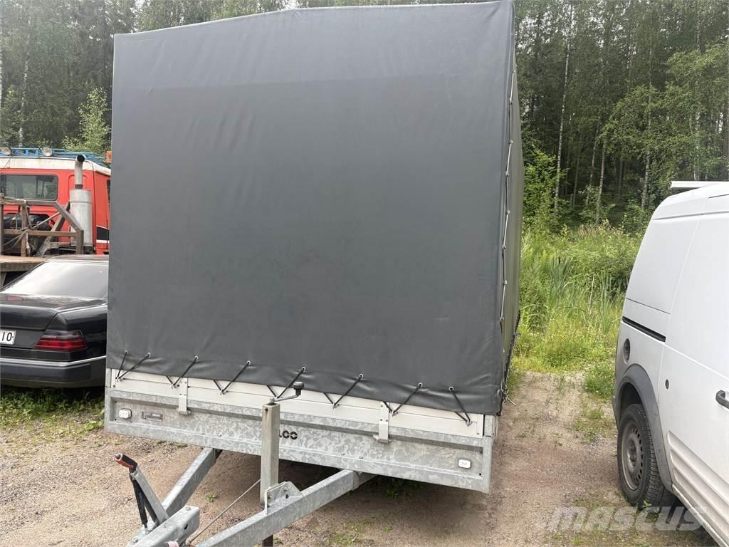 Hulco Medax Curtainsideranhänger