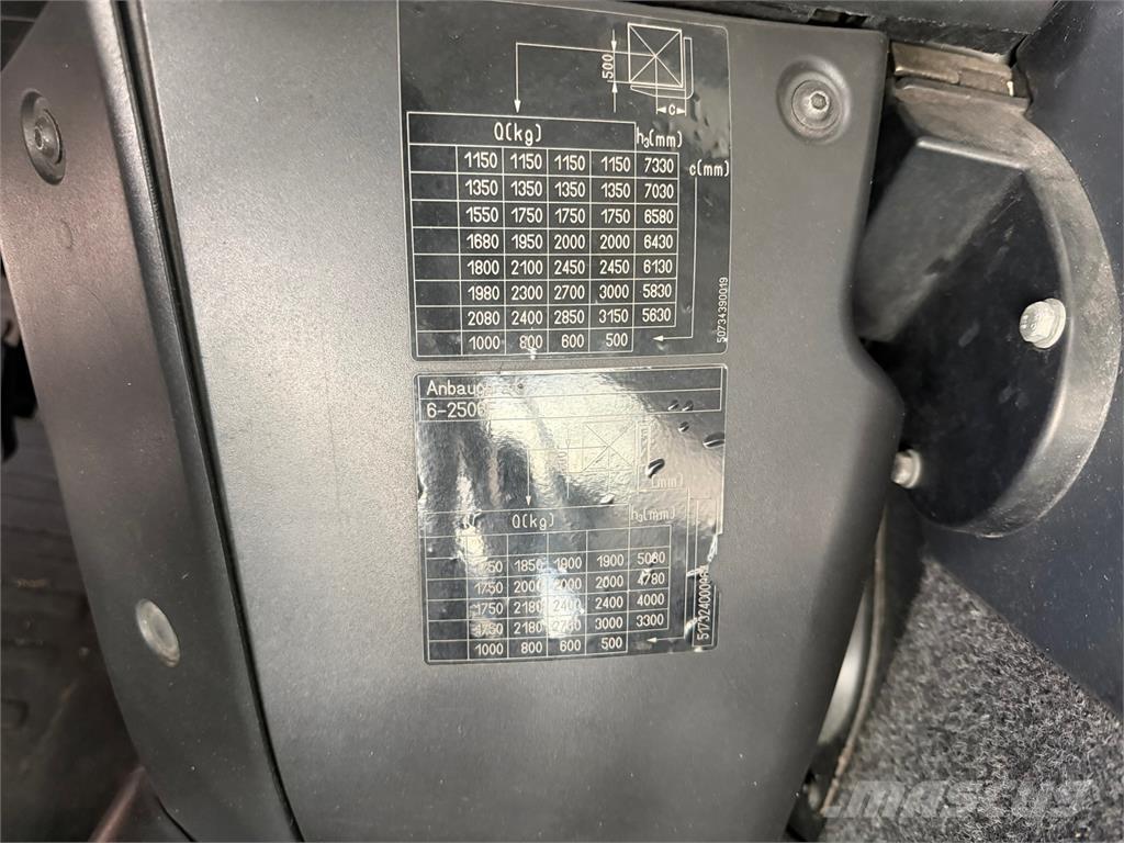 Still RX70-35 Diesel Stapler