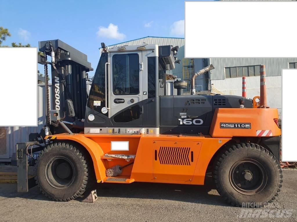 Doosan D 160 S-5 Diesel Stapler