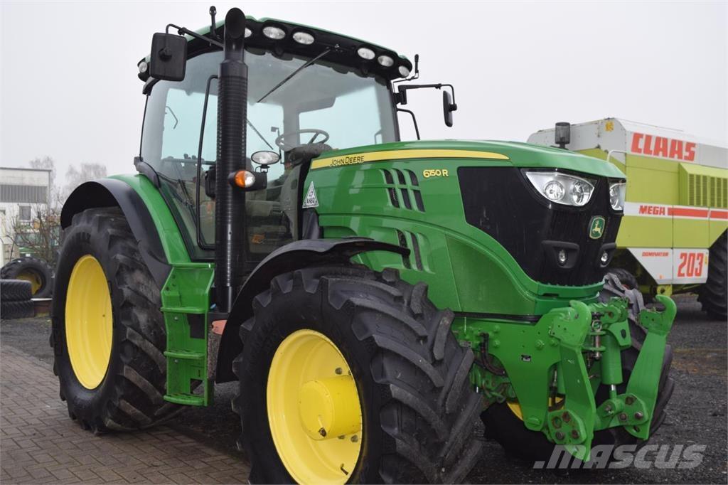 John Deere 6150 R Traktoren