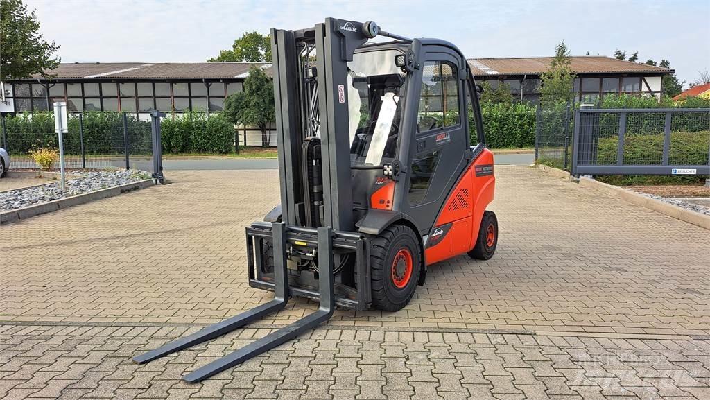 Linde H35D-02 Diesel Stapler