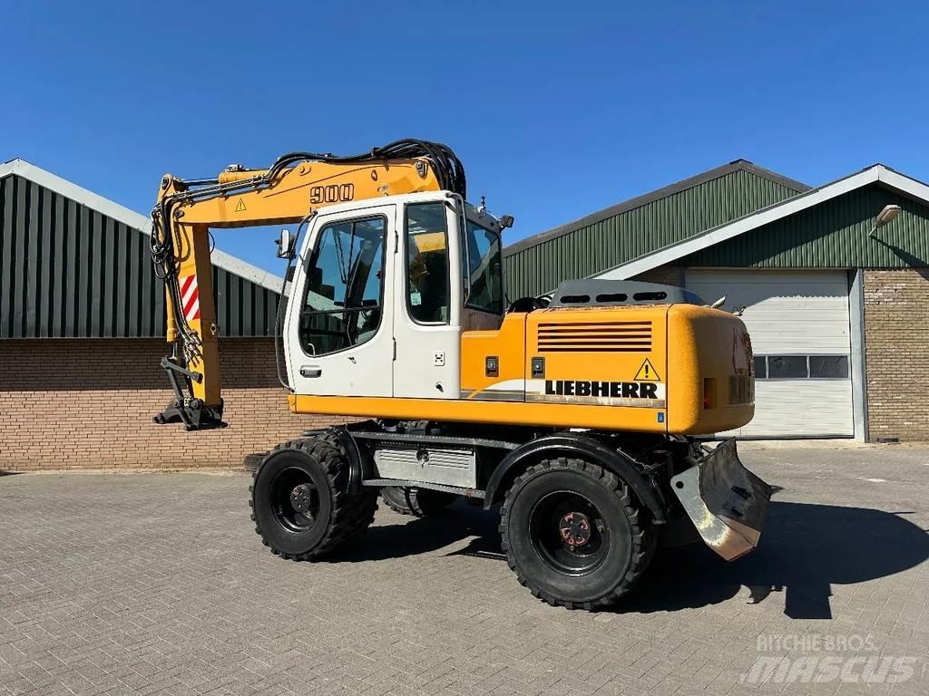 Liebherr A900C Mobilbagger