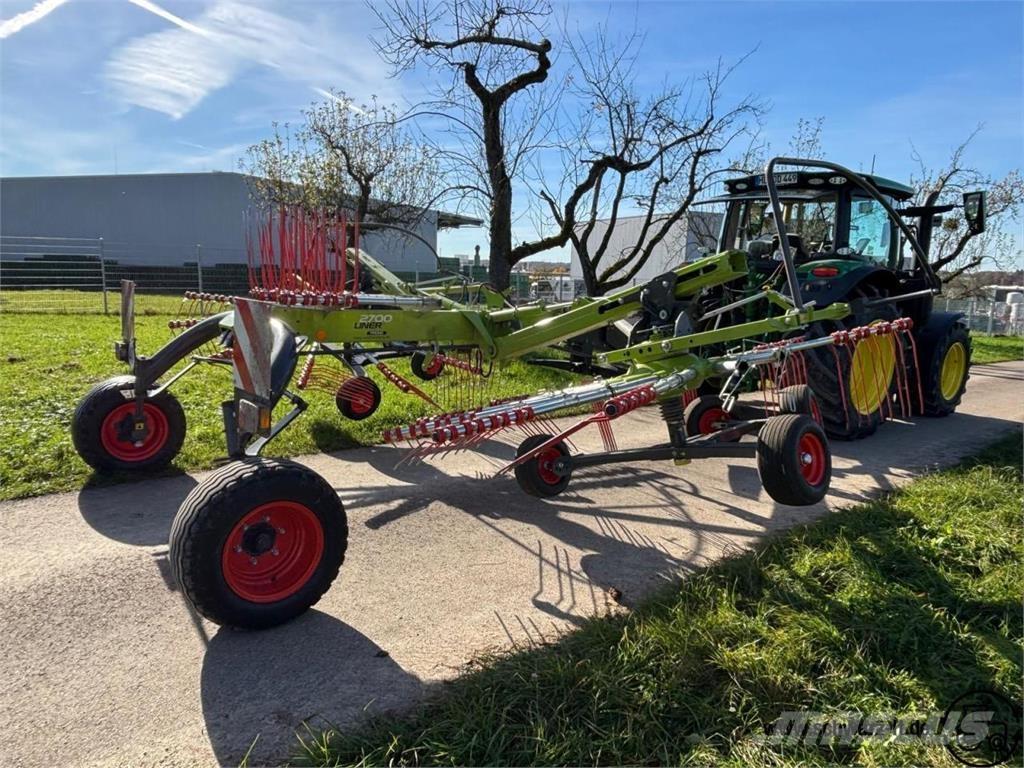 CLAAS Liner 2700 Schwader