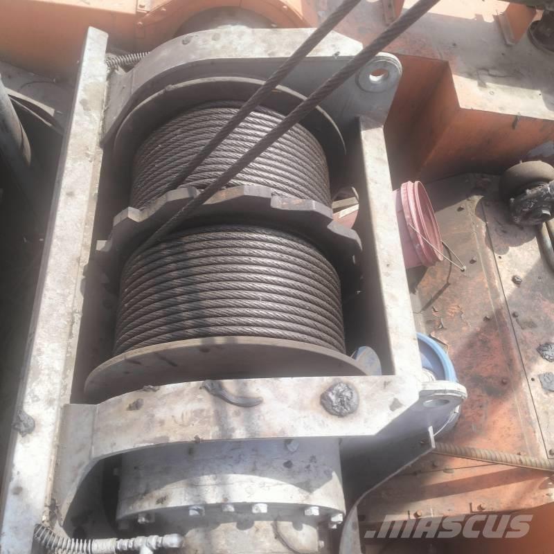 Hitachi KH 1000 Raupenkrane