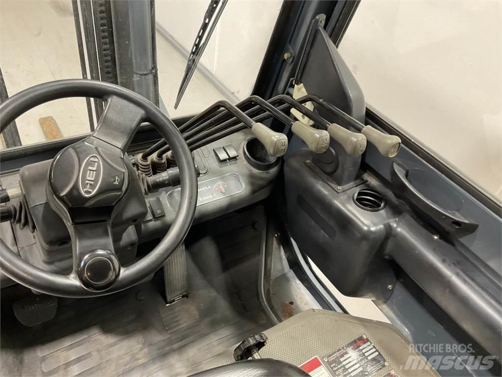 Heli CDCP25 Diesel Stapler
