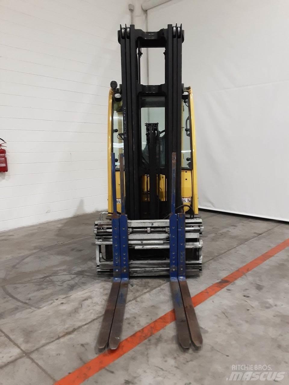 Hyster J2.5XN Elektro Stapler