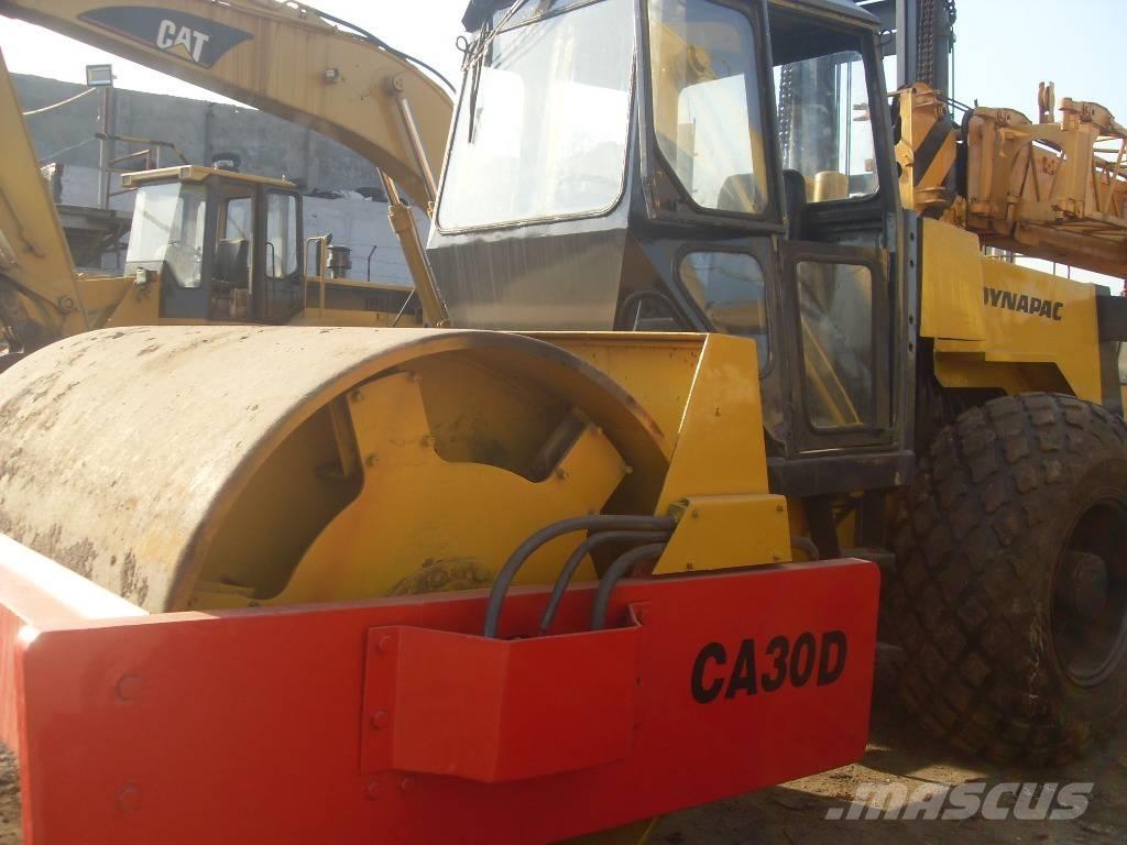 Dynapac CA 30 D Walzenzüge