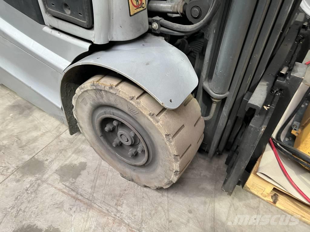 Still RX 60-25 Elektro Stapler