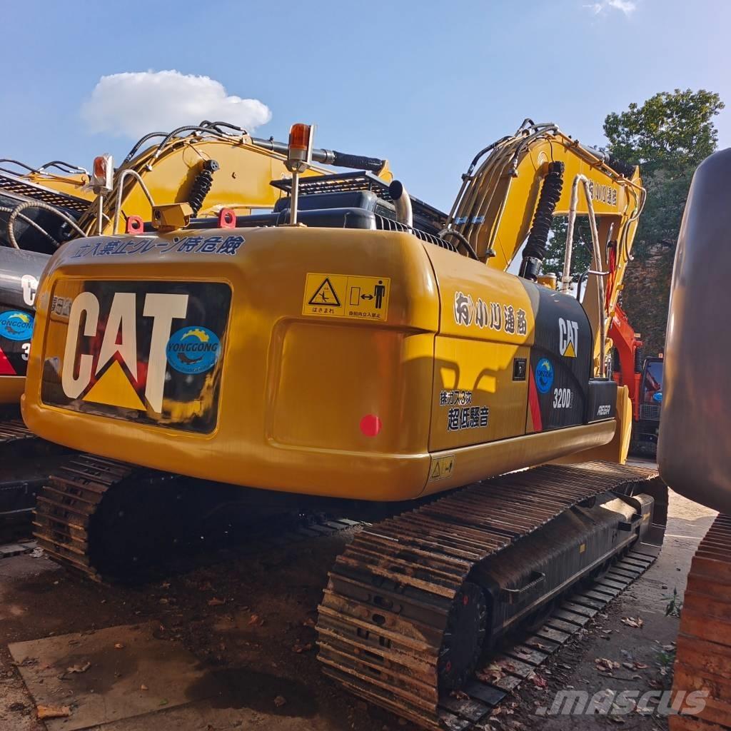 CAT 320DL Raupenbagger
