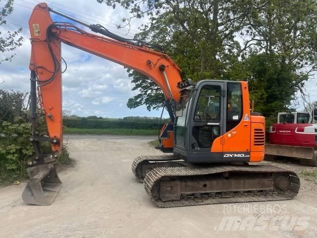 Doosan DX 140 LCR-5 Raupenbagger