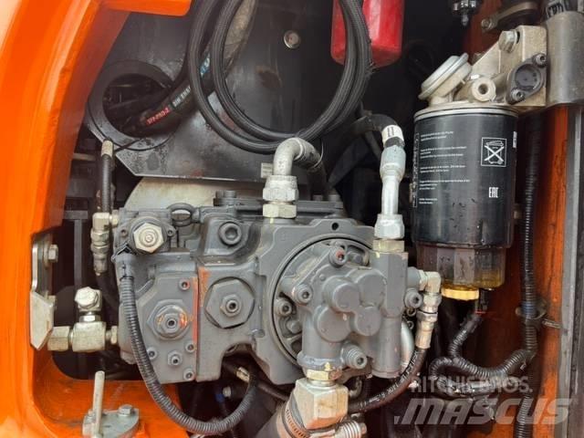 Doosan DX 140 LCR-5 Raupenbagger