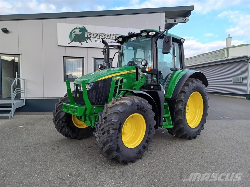 John Deere 6120M Traktoren