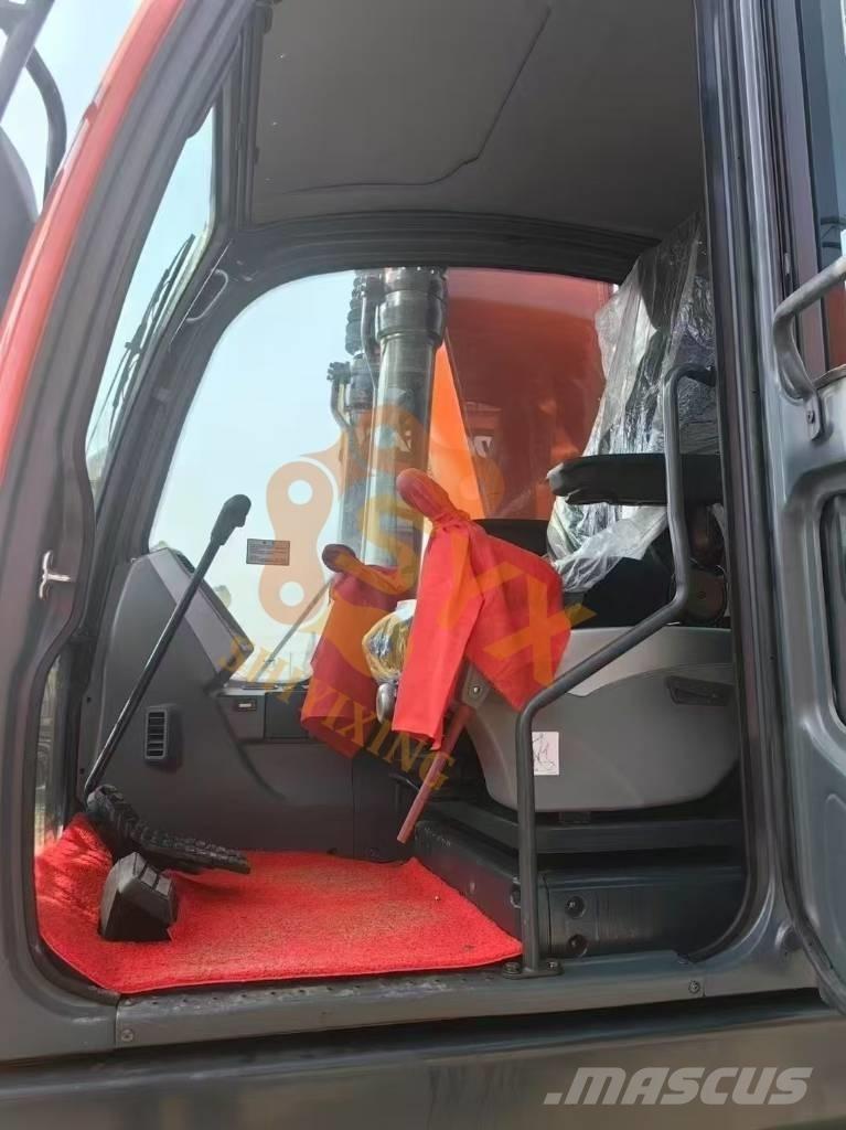 Doosan DX225 Raupenbagger