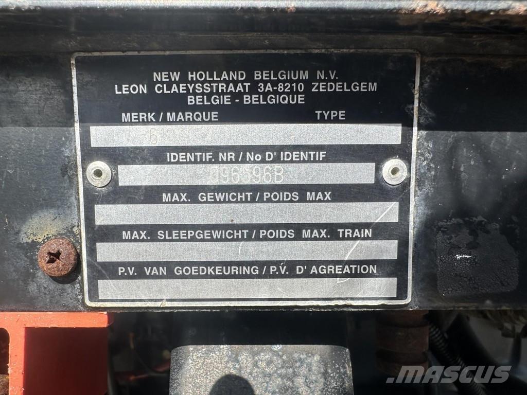 New Holland TS 90 Traktoren