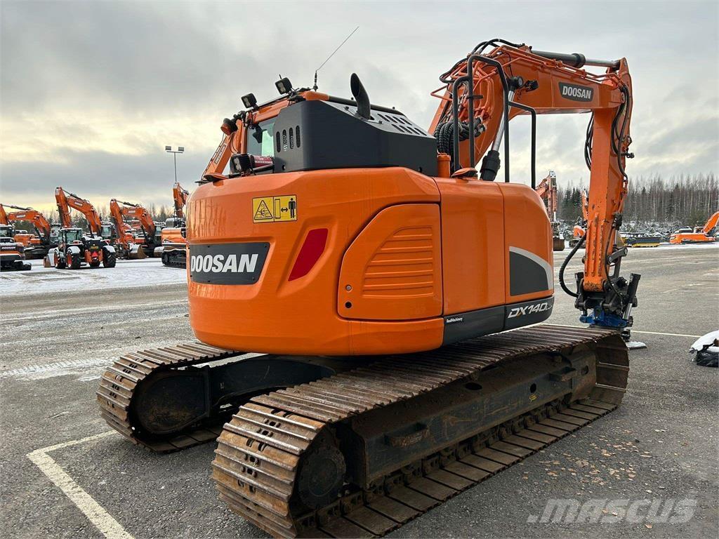 Doosan DX140LCR-5 Raupenbagger