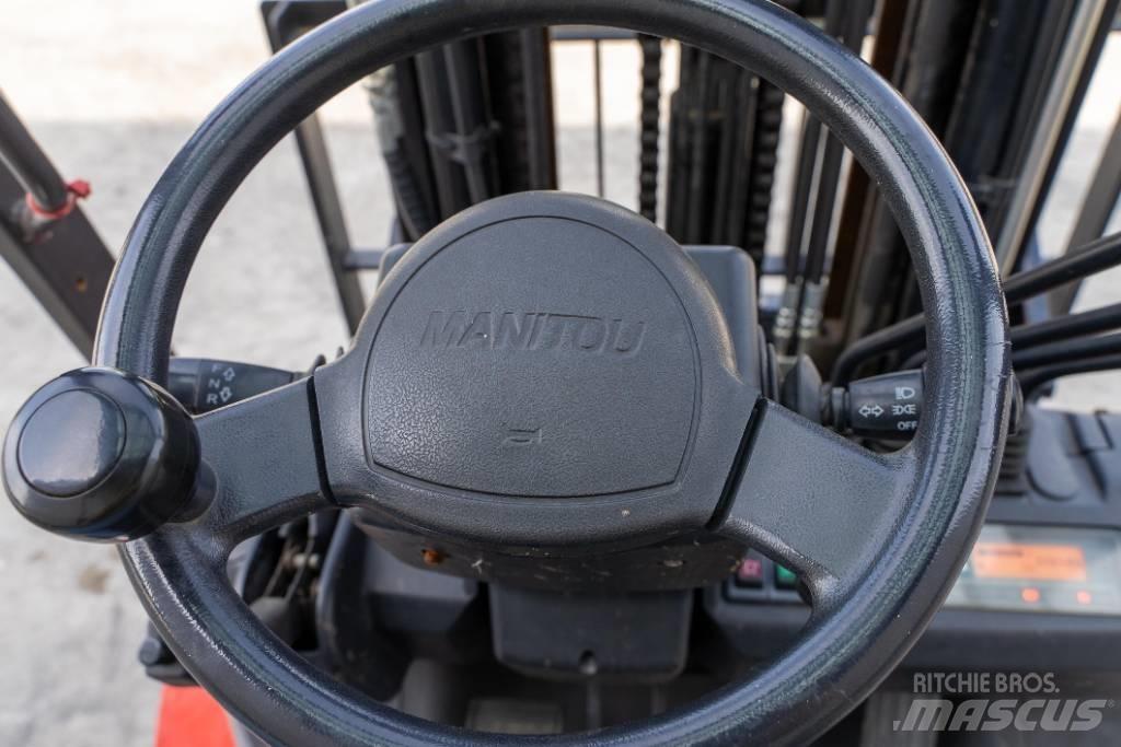 Manitou MI 30 D Diesel Stapler