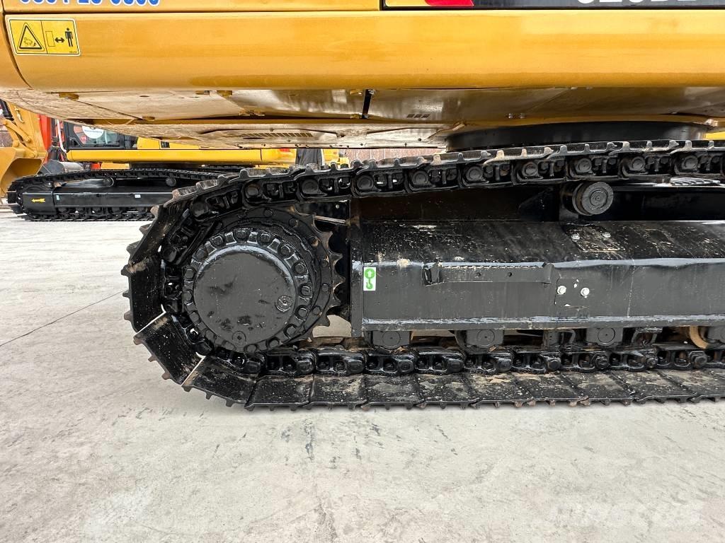 CAT 325D2L Raupenbagger