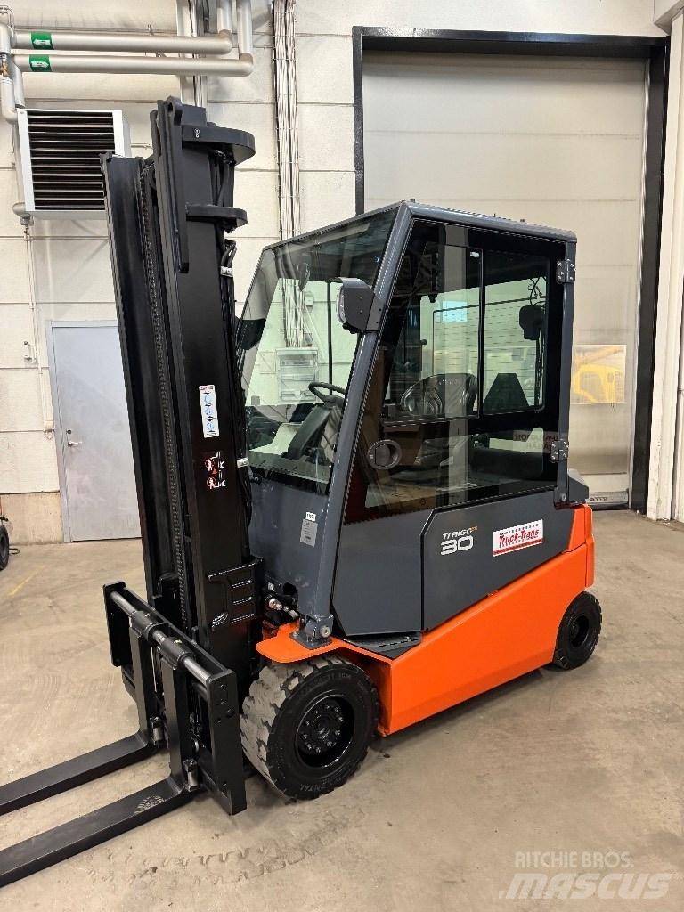 Toyota 8FBMT30 Elektro Stapler