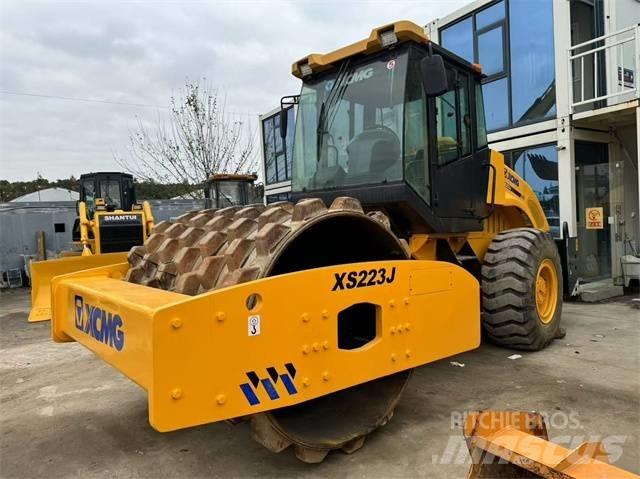 XCMG XS 223 J Walzenzüge