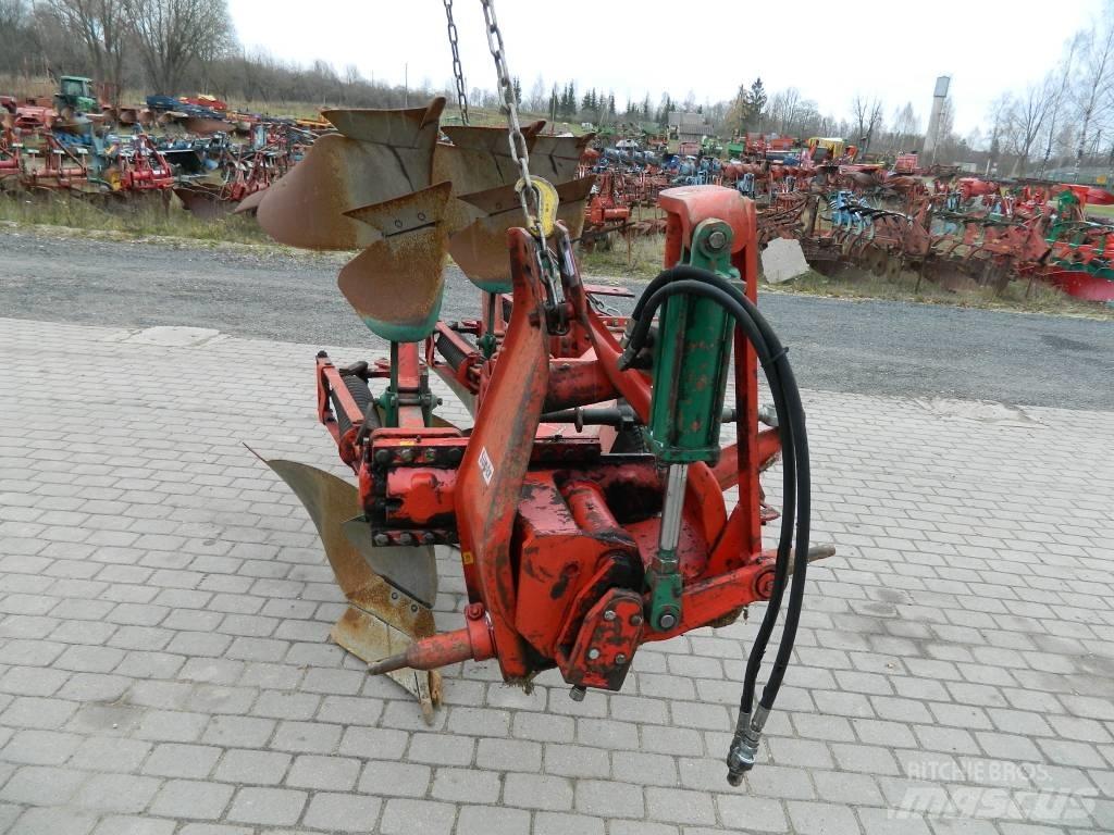 Fraugde 3 Wendepflüge