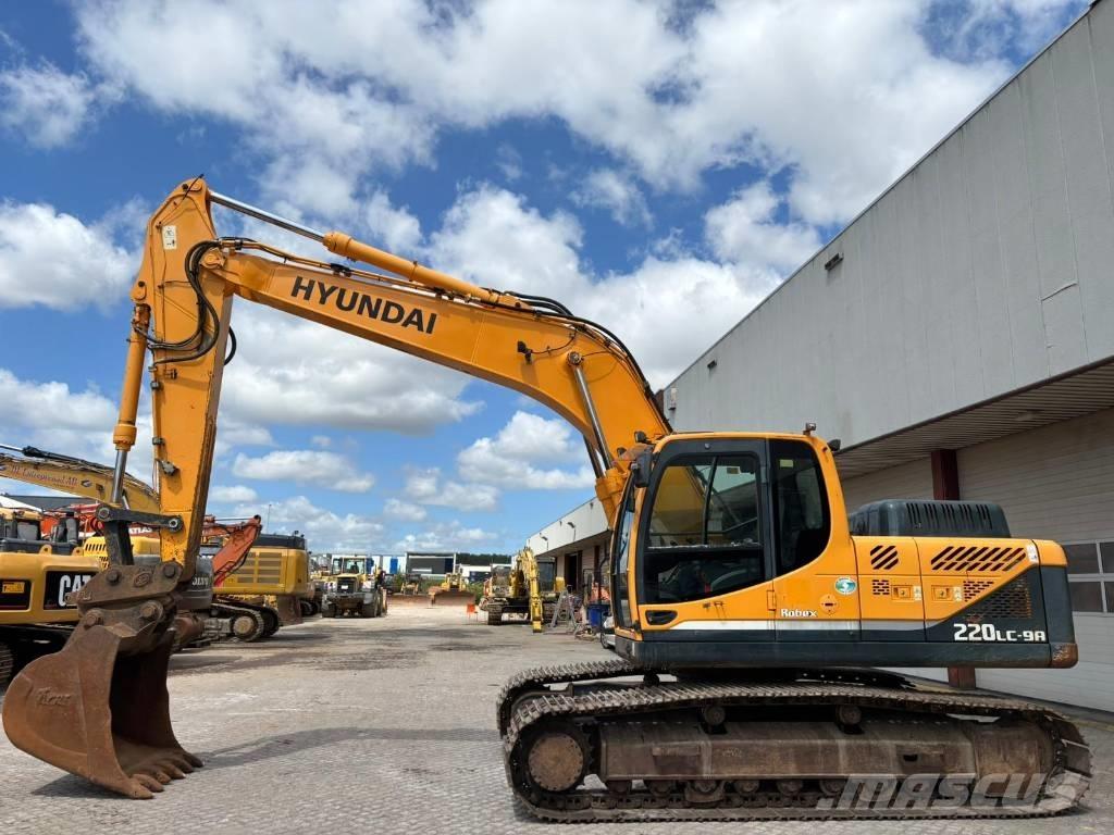Hyundai 220LC-9a Raupenbagger