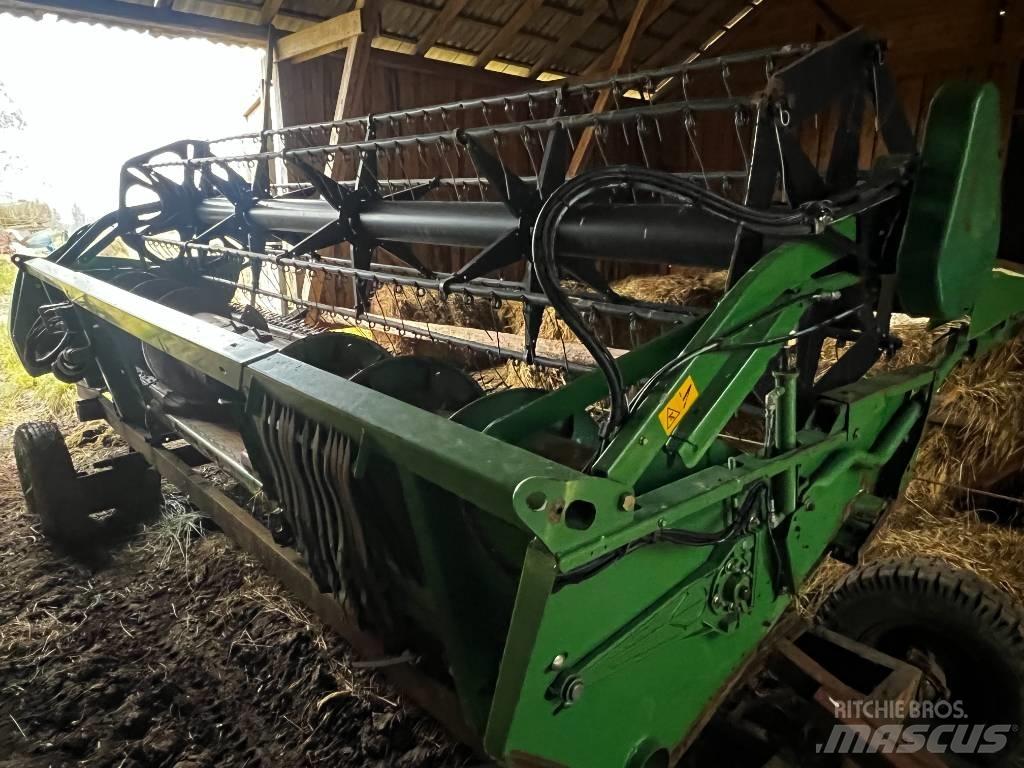 John Deere 1470 Mähdrescher