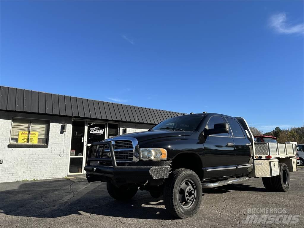 Dodge RAM 3500 Pritschenwagen/Pritschenwagen mit Seitenklappe