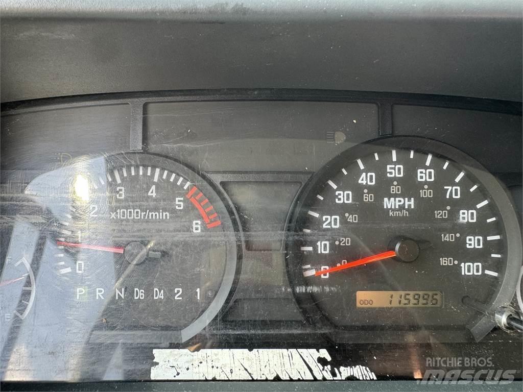 Isuzu NPR HD Kipper