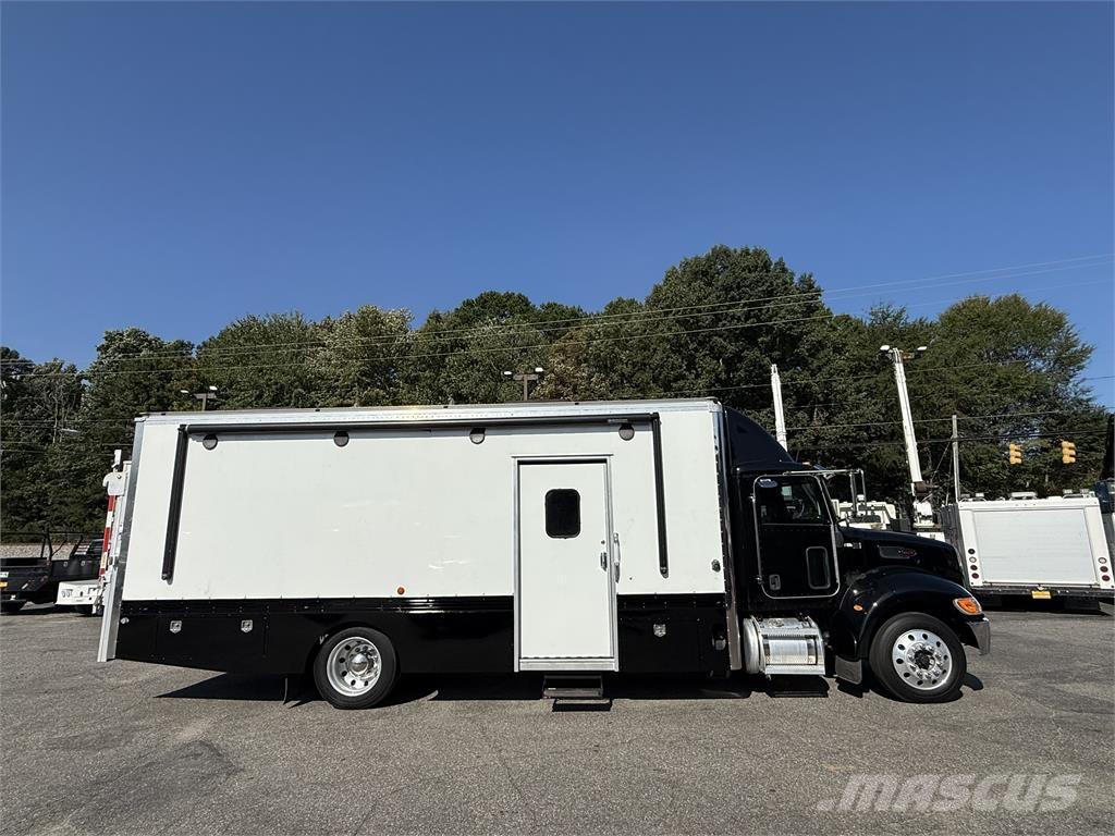 Peterbilt 337 Andere Fahrzeuge