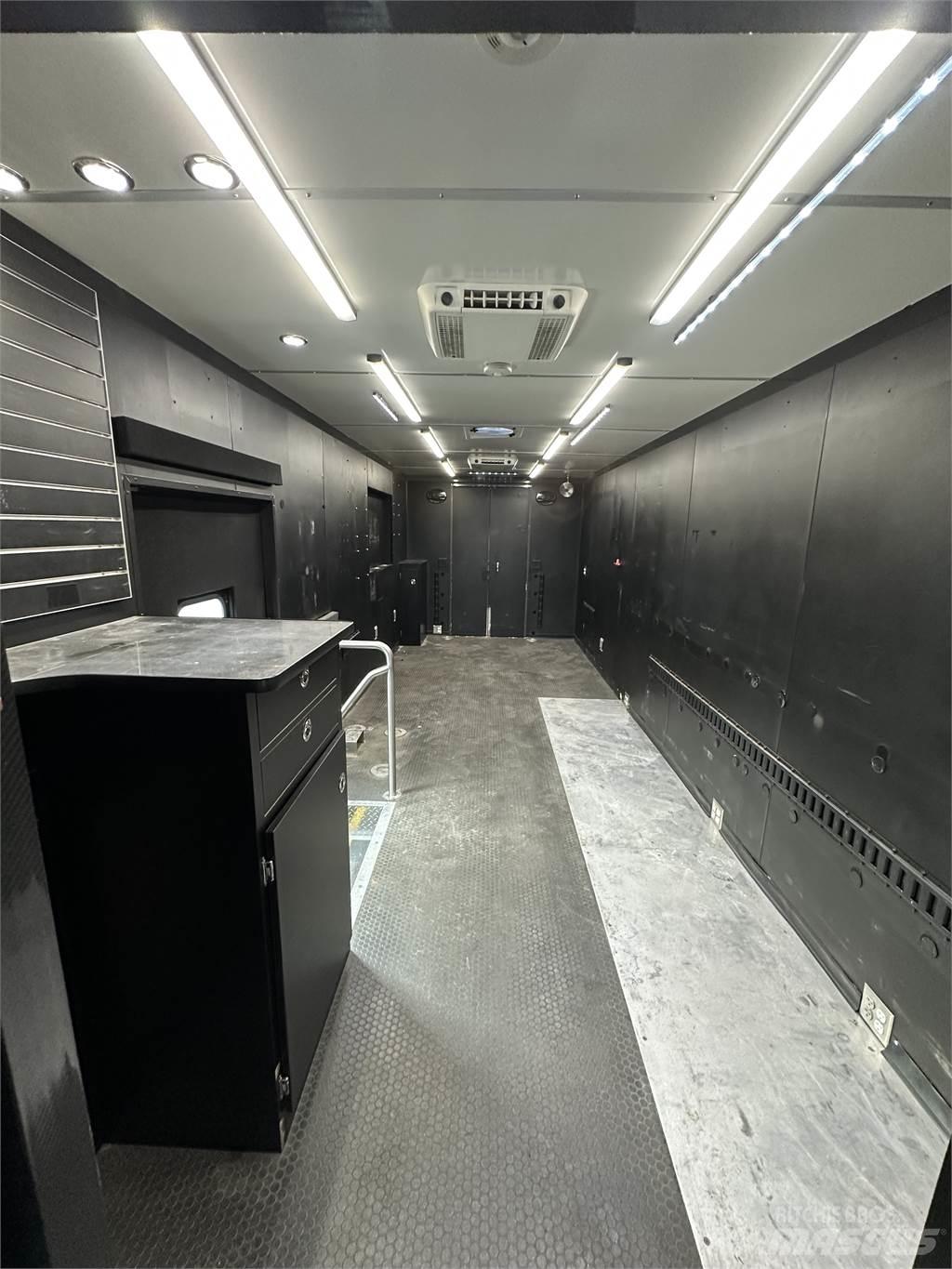 Peterbilt 337 Andere Fahrzeuge