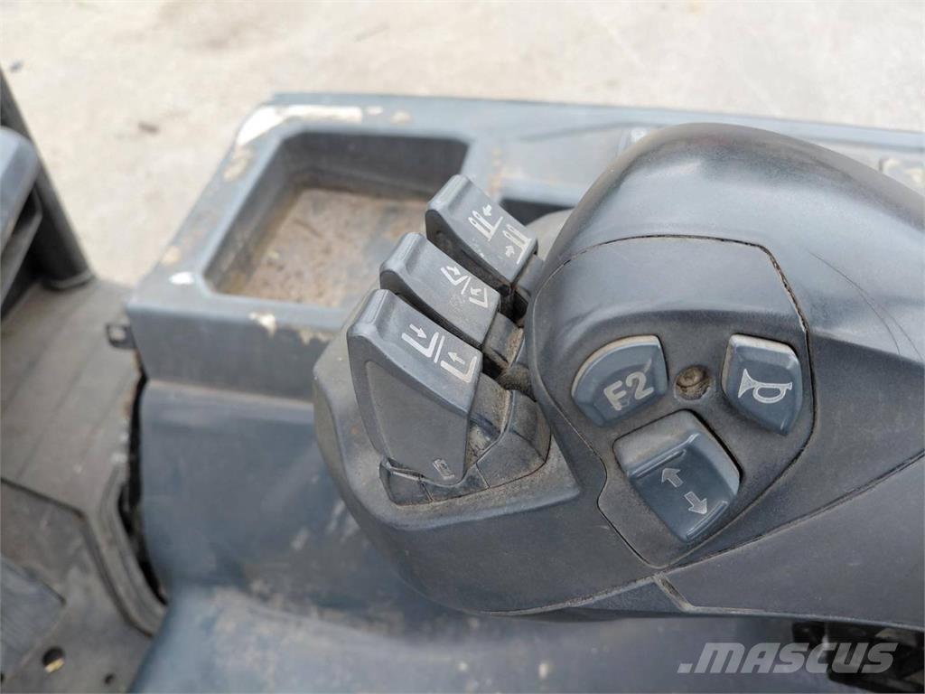 CAT EP25CN Andere Gabelstapler