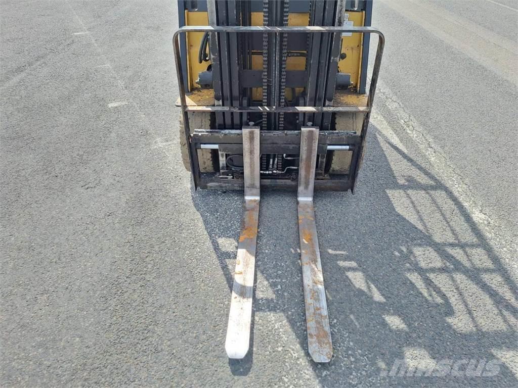 CAT EP25KP Andere Gabelstapler