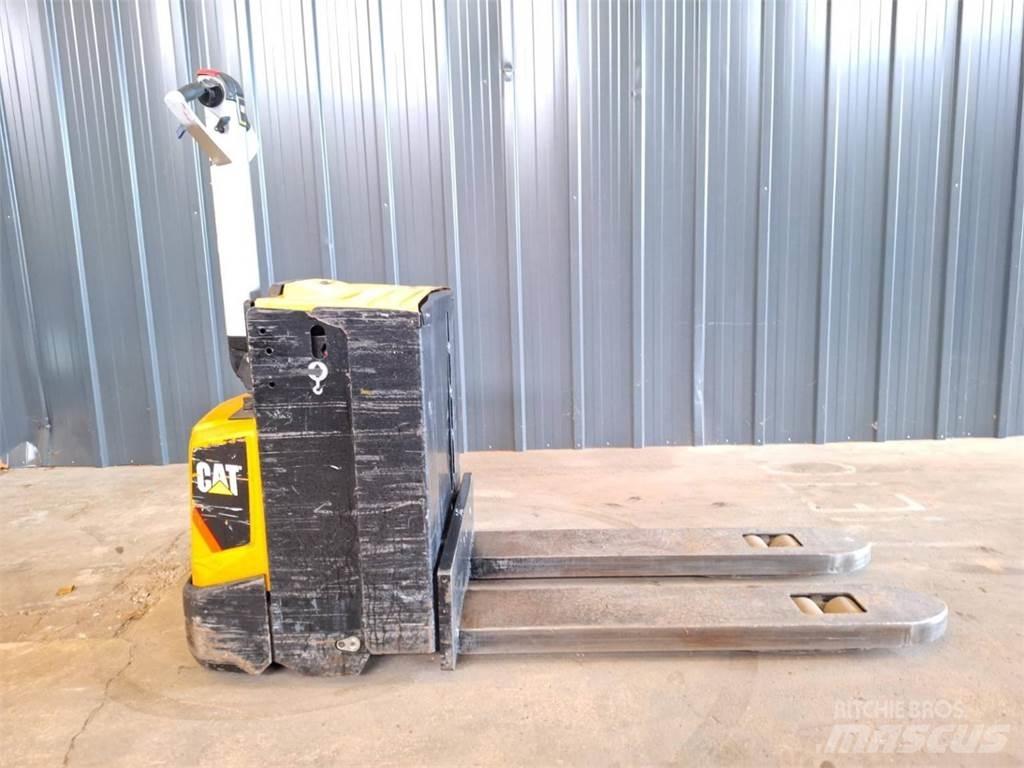 CAT NPP20N2E Deichselstapler