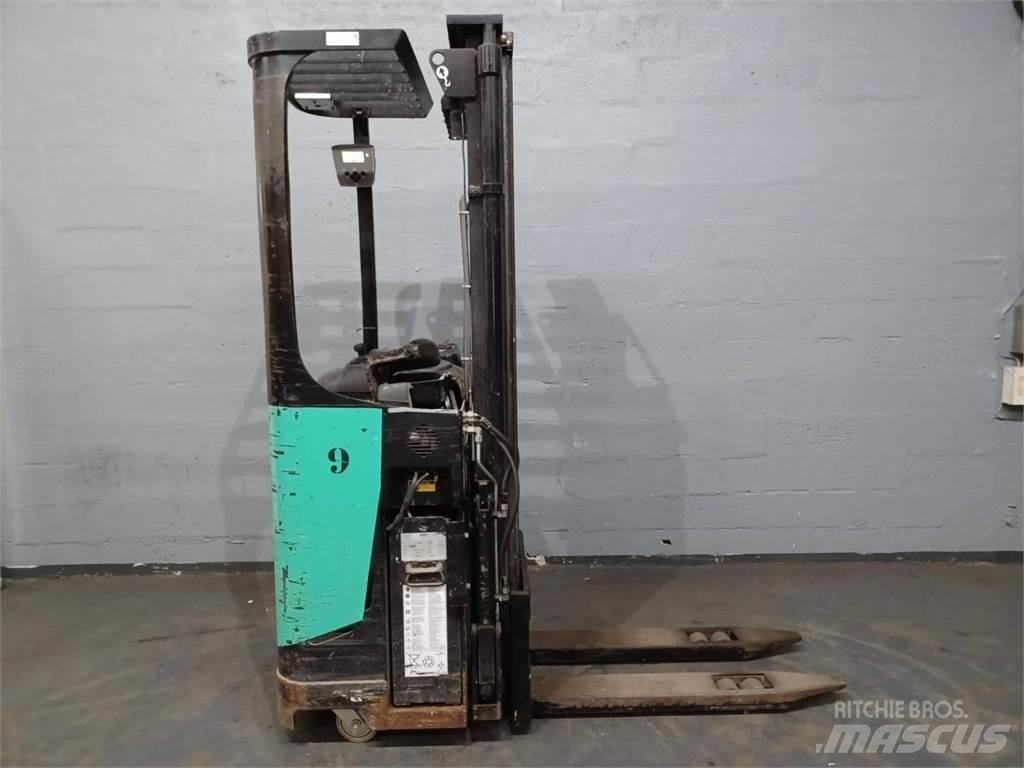 CAT NSR16N Selbstfahrstapler