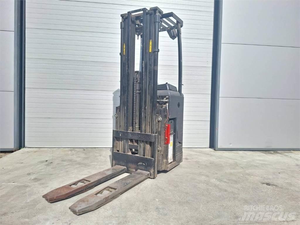 CAT NSR16NI Selbstfahrstapler