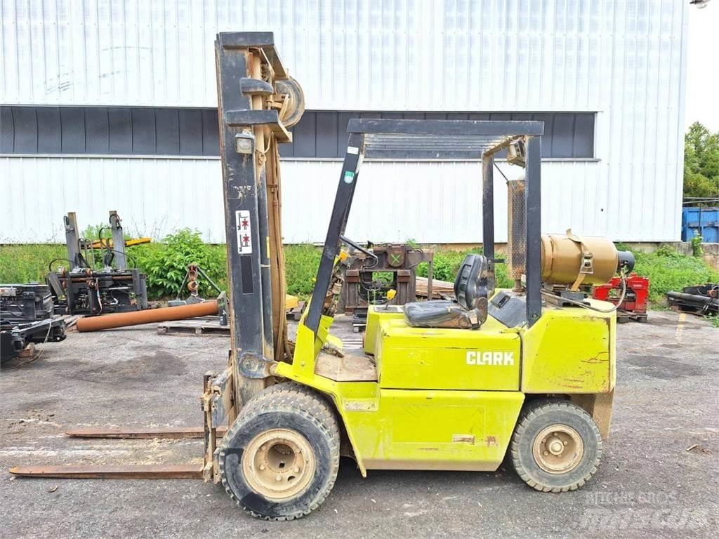 Clark GPM30 Andere Gabelstapler
