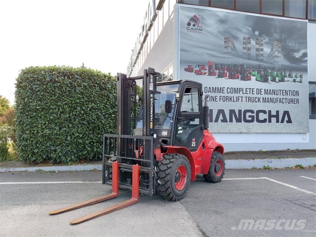 Hangcha TT25-4 Geländestapler